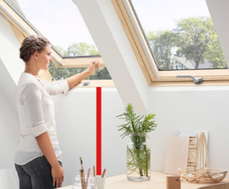 Takvinduer med nedre håndtak